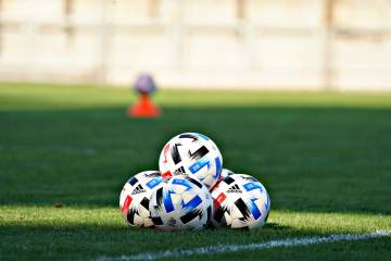 韩国足协2011年性招待报销单曝光 以裁判按摩为名目（配图示意）